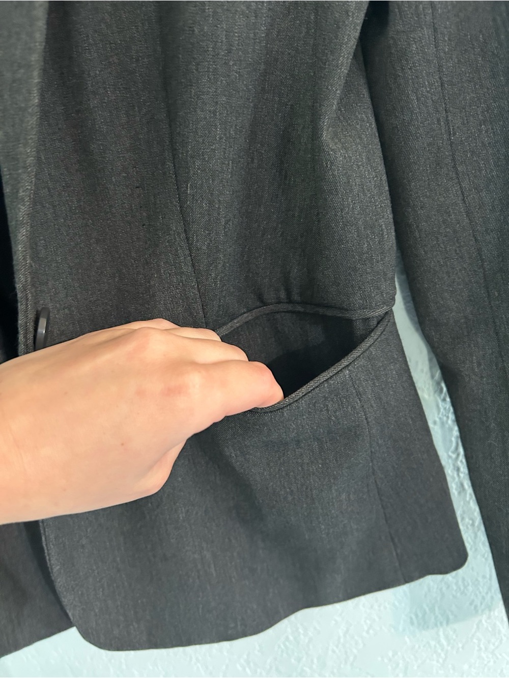 Express Editor Women’s Fitted Gray One Button Blazer with Black Lining - Picture 11 of 13